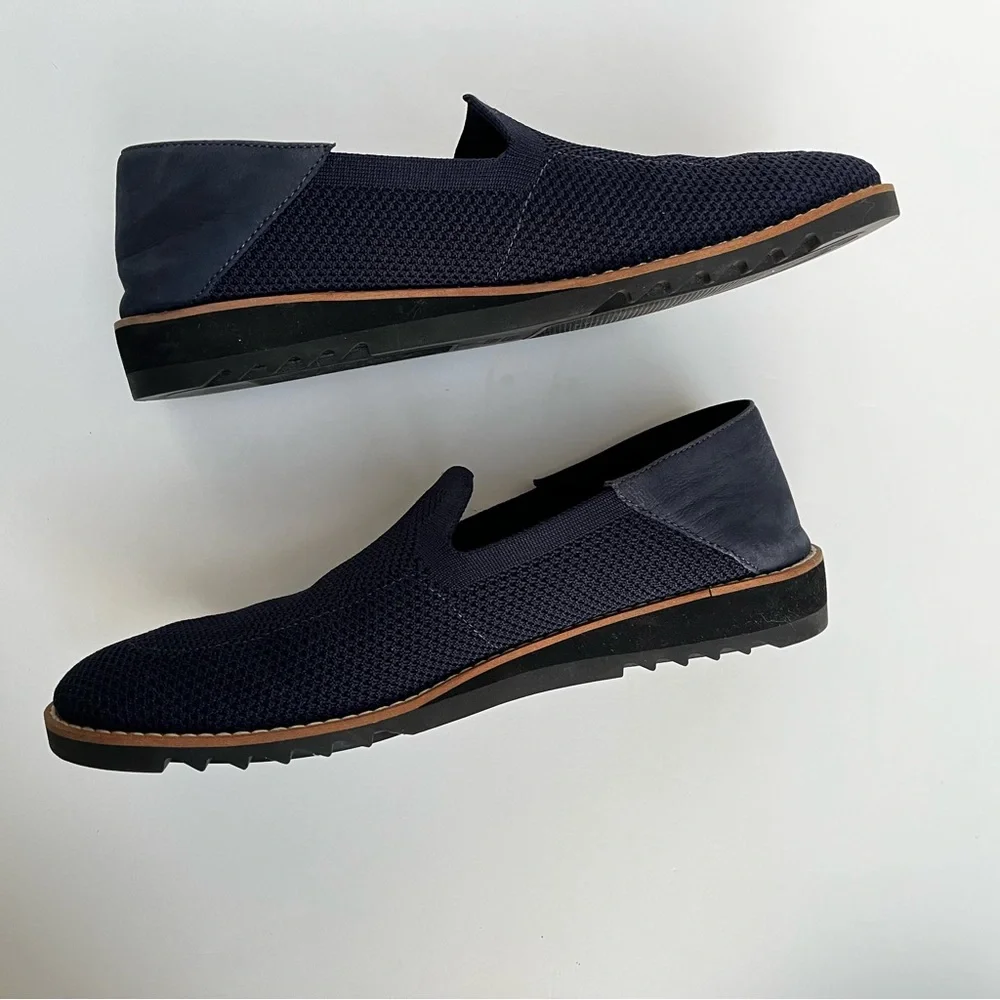 Eileen Fisher• Navy Blue Loafers• Sz 8